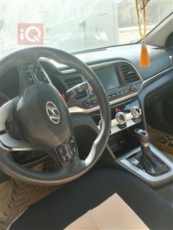 هیۆندای ئەلەنترا